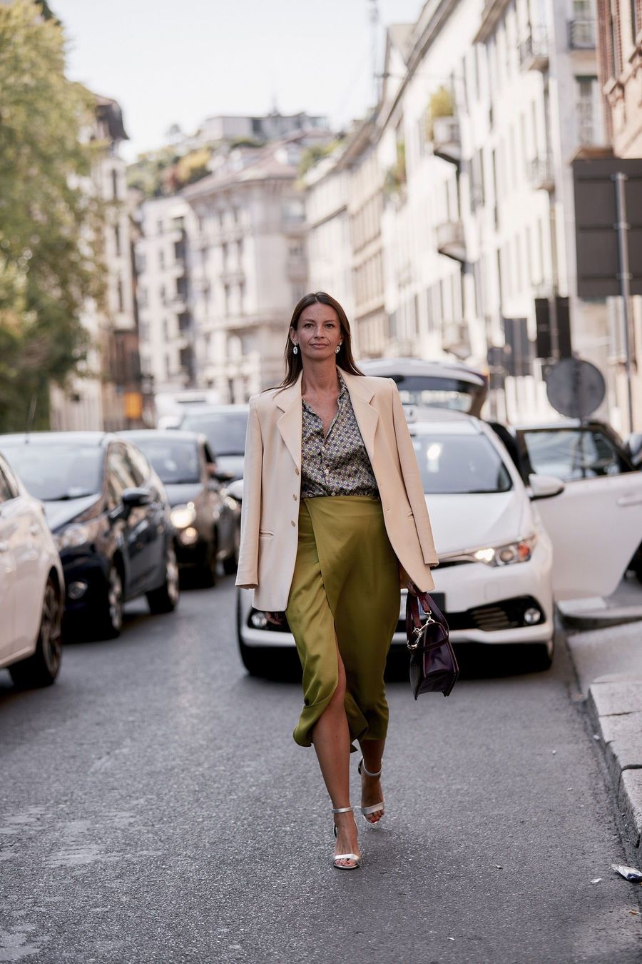 Professional Office Outfits You Will Love To wear 2022