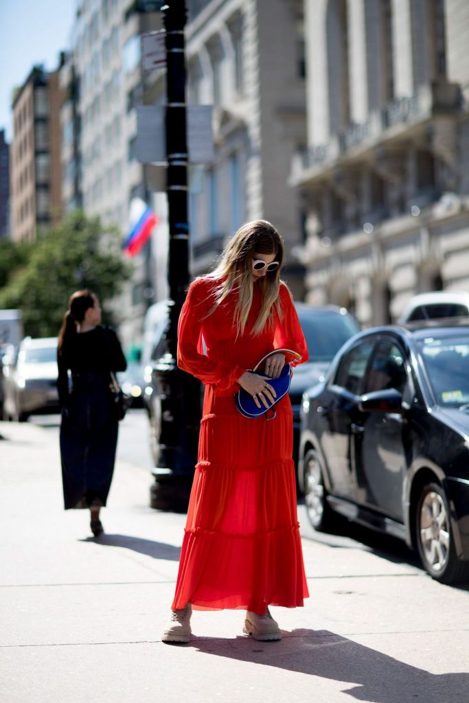 How To Wear Long Sleeves In Summer For Ladies 2023 Street Style Review