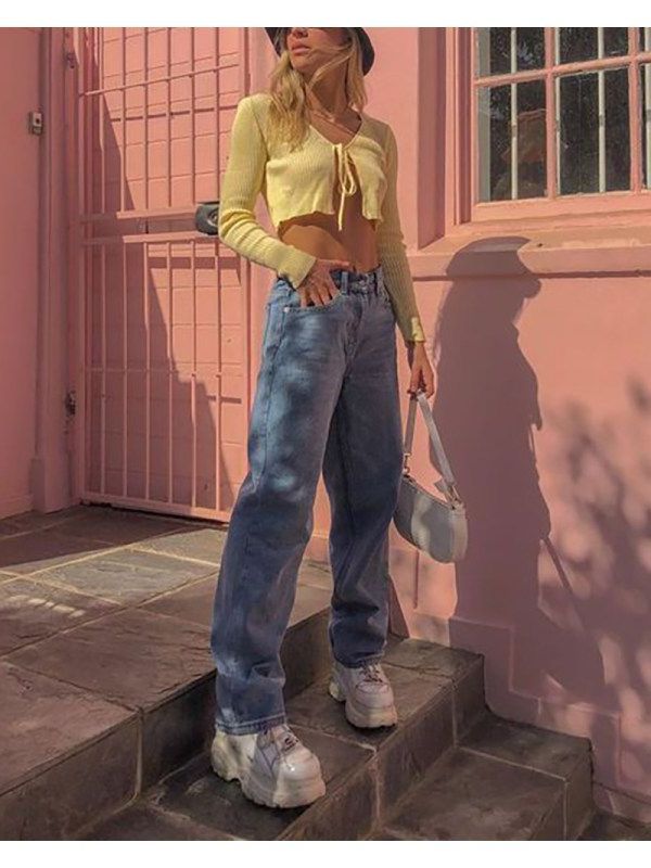 How To Wear Loose Jeans For Women: Best Outfits To Try Now 2023