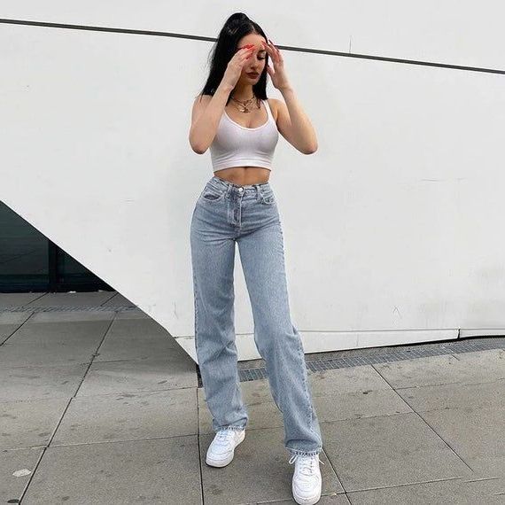 How To Wear Loose Jeans For Women: Best Outfits To Try Now 2023 ...