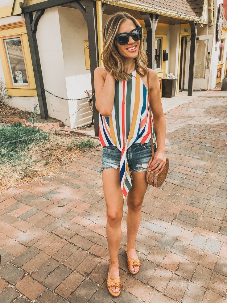 Super-Cute Outfit Ideas for the Long Summer Weekend Ahead 2023