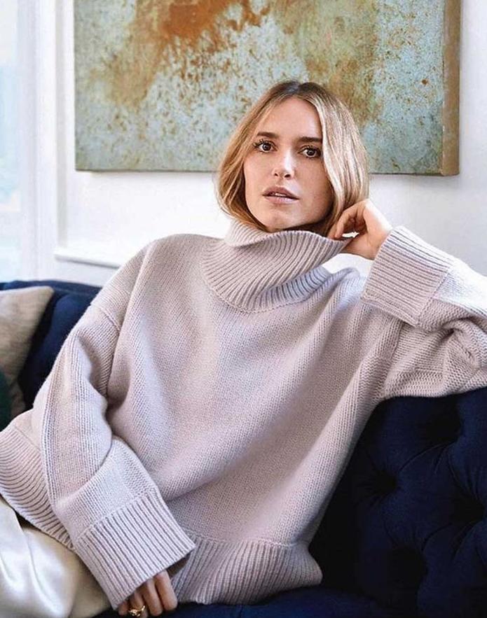 Turtlenecks Are Back In Style For Women: Best Guide For You 2023