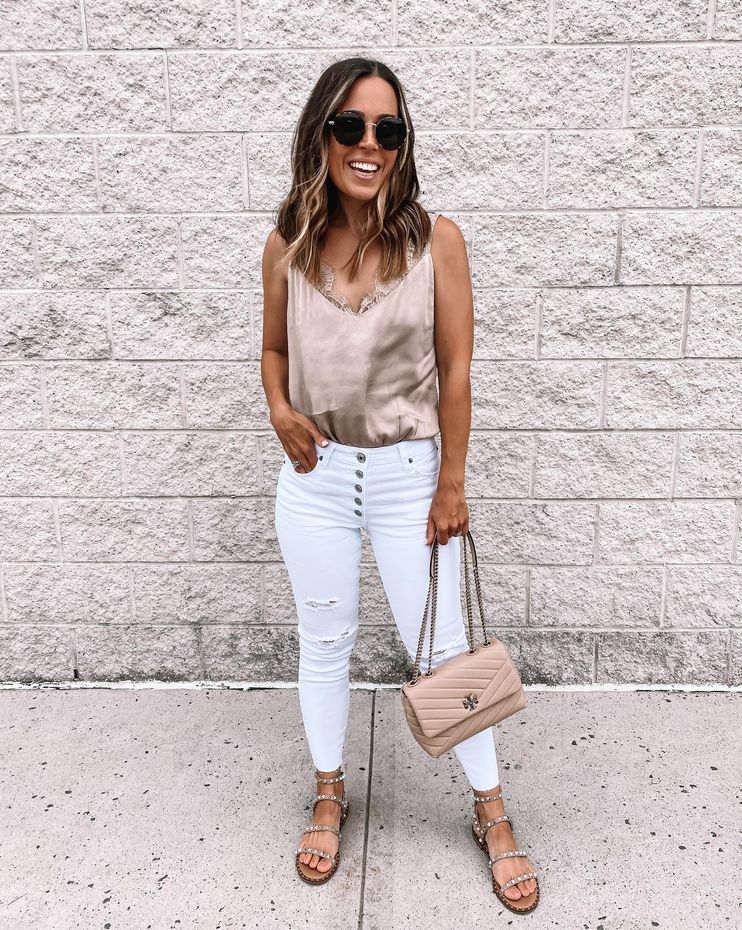 White Jeans For Ladies: Best Outfit Ideas You Should Try 2023 - Street ...