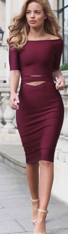 Are Bandage Dresses Still In Style 2023 - Street Style Review