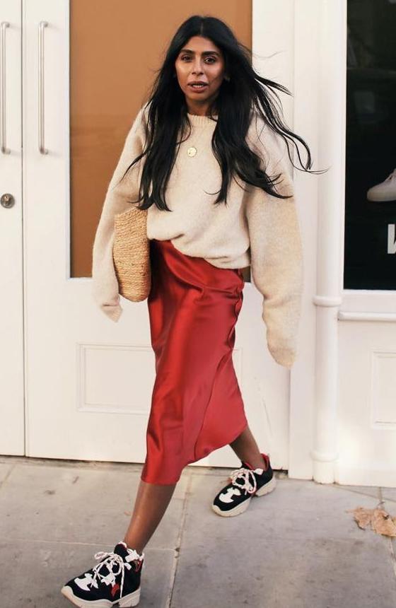 Beautiful Midi Skirts Outfit Ideas To Wear Right Now 2022