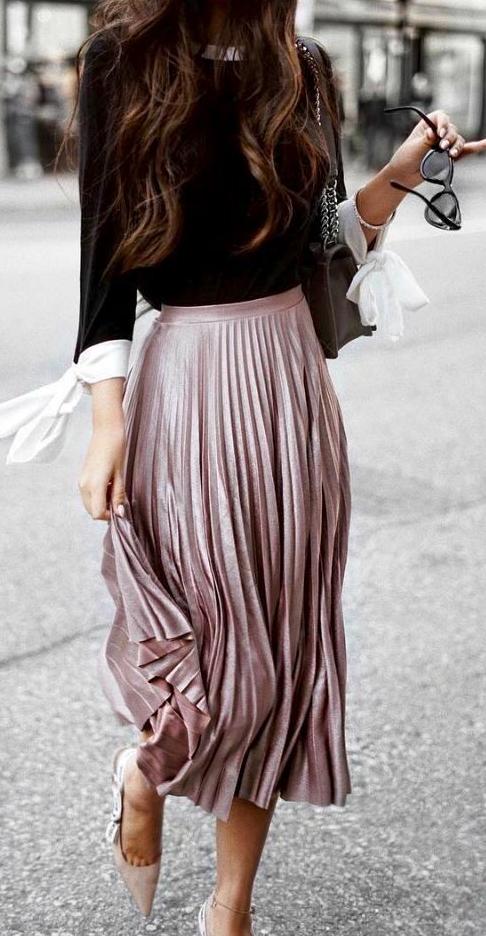 Beautiful Midi Skirts Outfit Ideas To Wear Right Now 2023