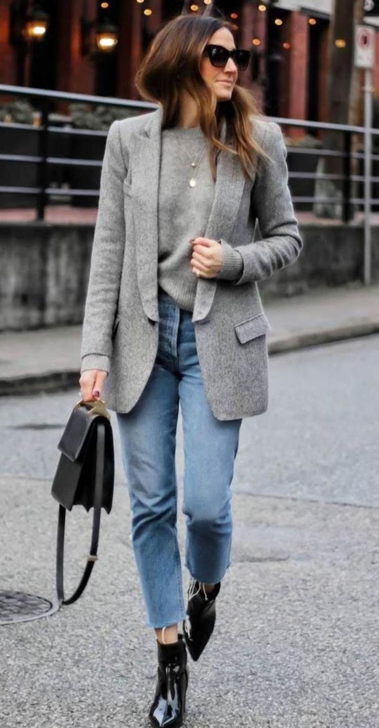 Best Denim Outfits For Women Over 40 2023 - Street Style Review