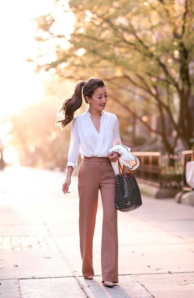 Best Business Attire Inspiration For Women: How To Dress For Work 2023