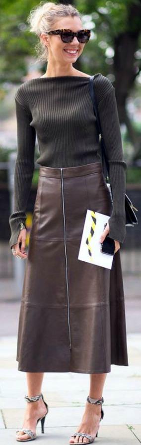 Maxi Skirts Simple Outfit Ideas To Try Now 2023