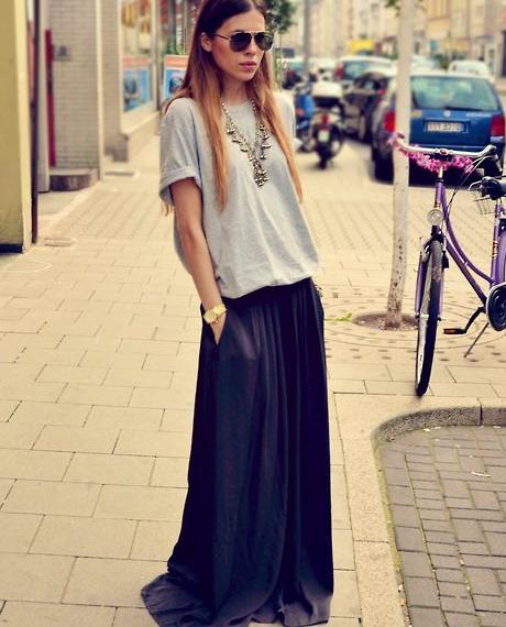 Maxi Skirts Simple Outfit Ideas To Try Now 2023 - Street Style Review