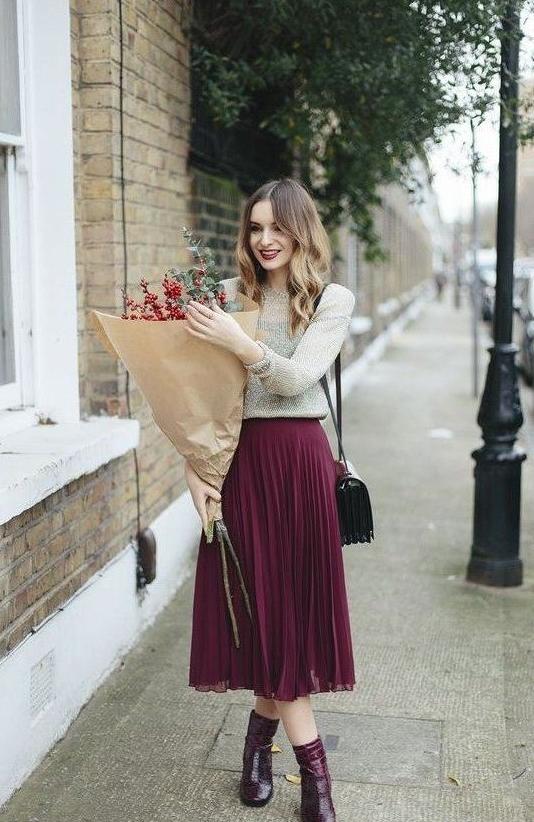 Are Pleated Skirts In Style: Best Looks To Try Now 2023