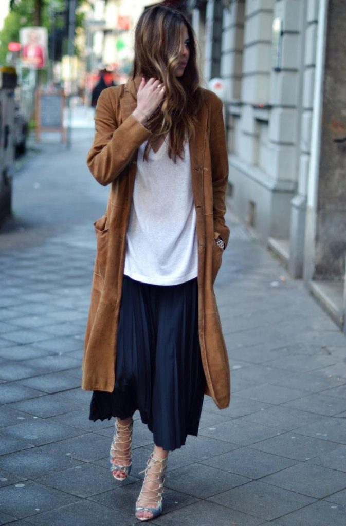 Are Pleated Skirts In Style: Best Looks To Try Now 2023 - Street Style ...