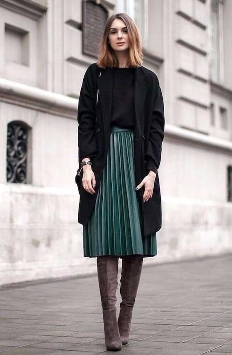 Are Pleated Skirts In Style: Best Looks To Try Now 2023