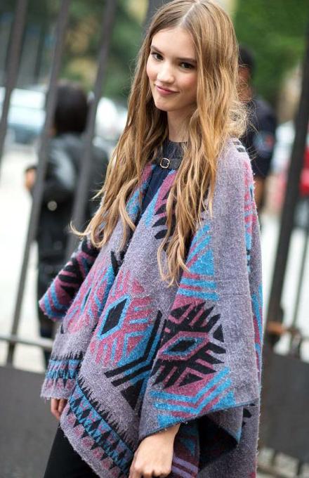 Ponchos For Modern Women: Best OOTD Ideas 2023