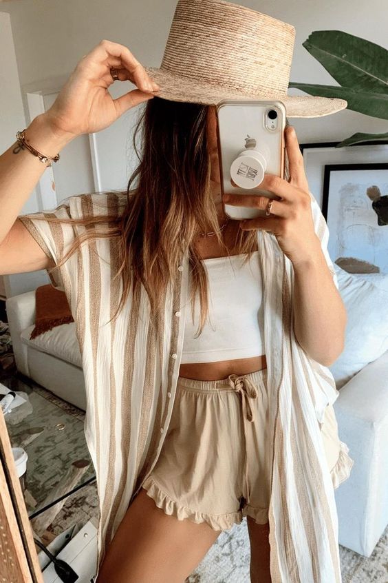 Summer Beach Trends For Women: What Should You Wear 2023