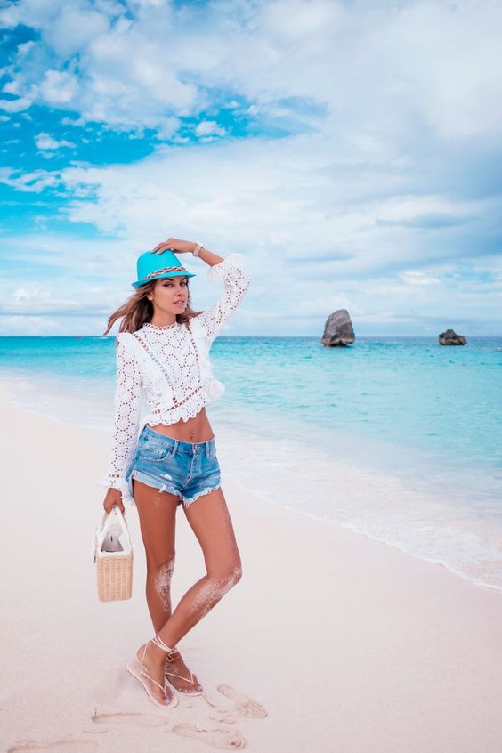 Summer Beach Trends For Women: What Should You Wear 2023