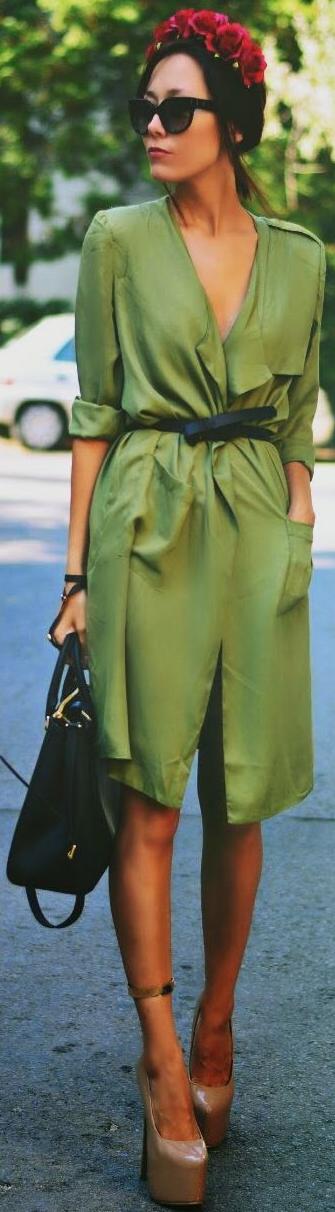 Are Green Jackets Still In Style: Best Outfit Ideas For Women 2023