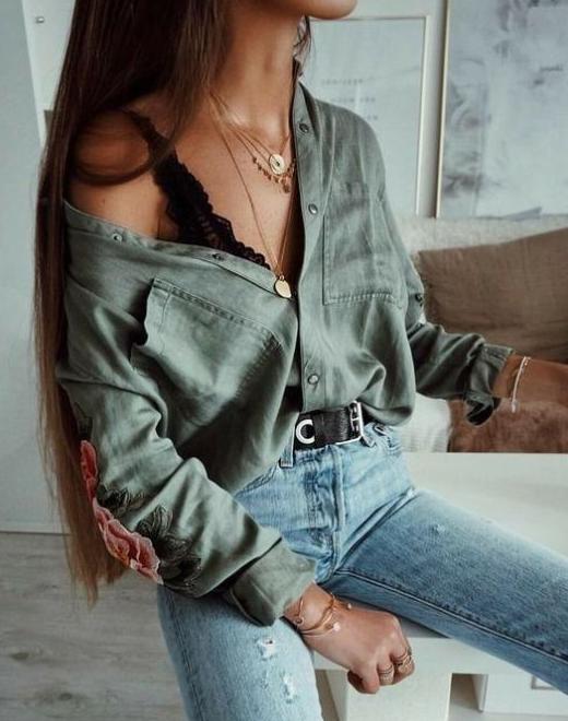 Are Jeans With Holes Still In Trend And How To Care 2023 - Street Style ...