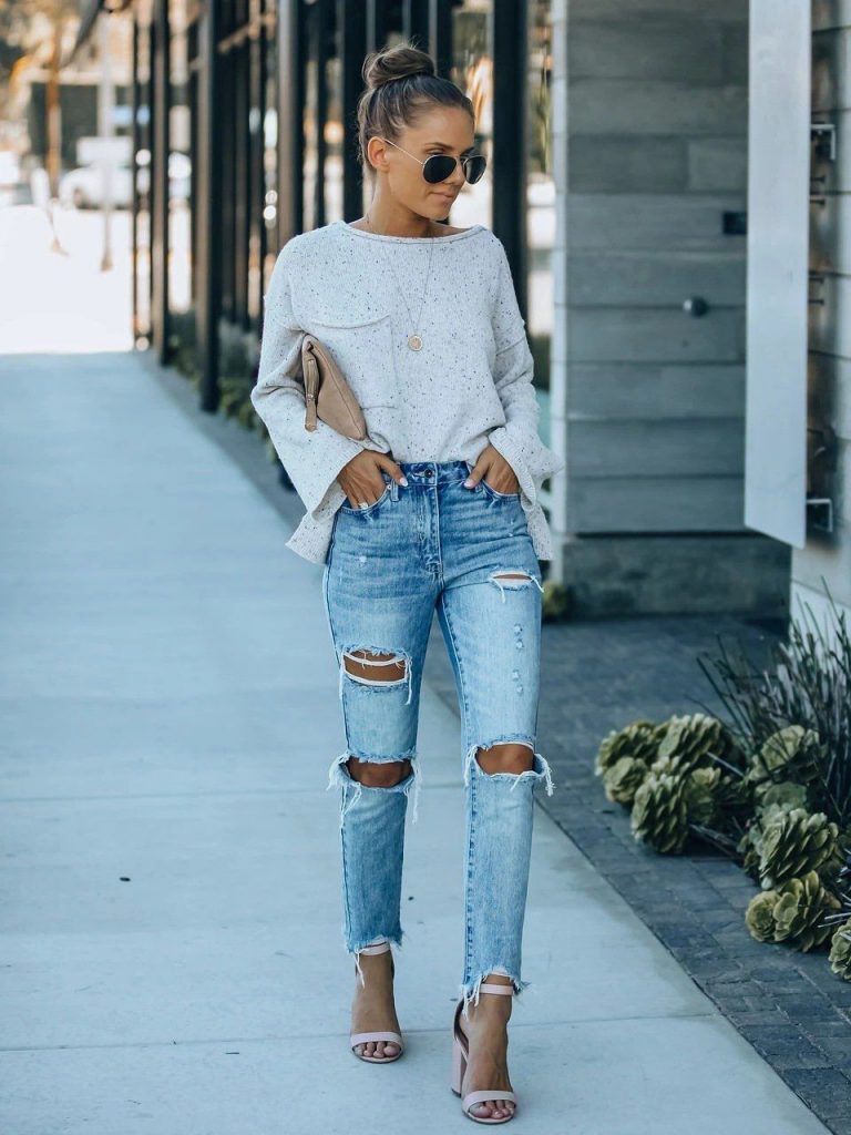 Are Jeans With Holes Still In Trend And How To Care 2023 - Street Style ...