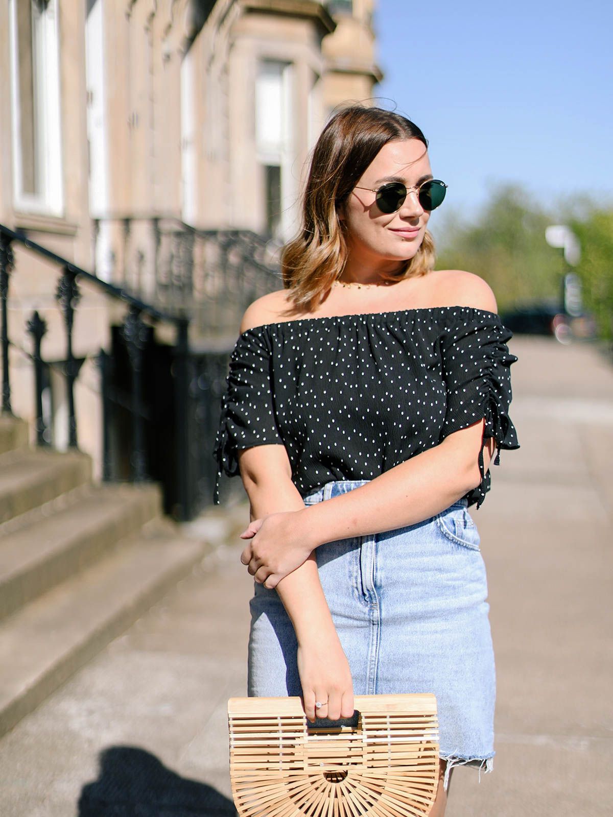 Off The Shoulder Tops Outfit Ideas For Spring 2023