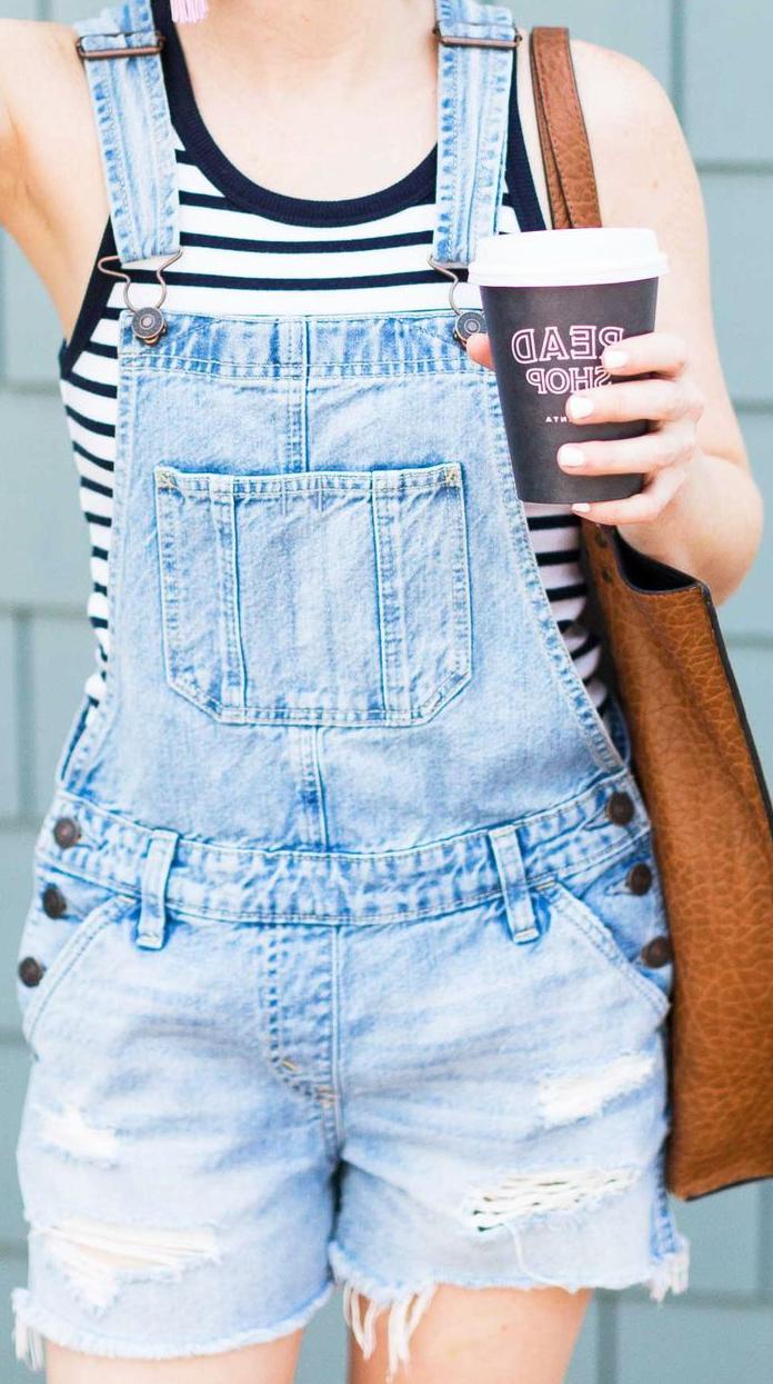 Should You Go For Overall Shorts: Best Street Style Inspiration 2023