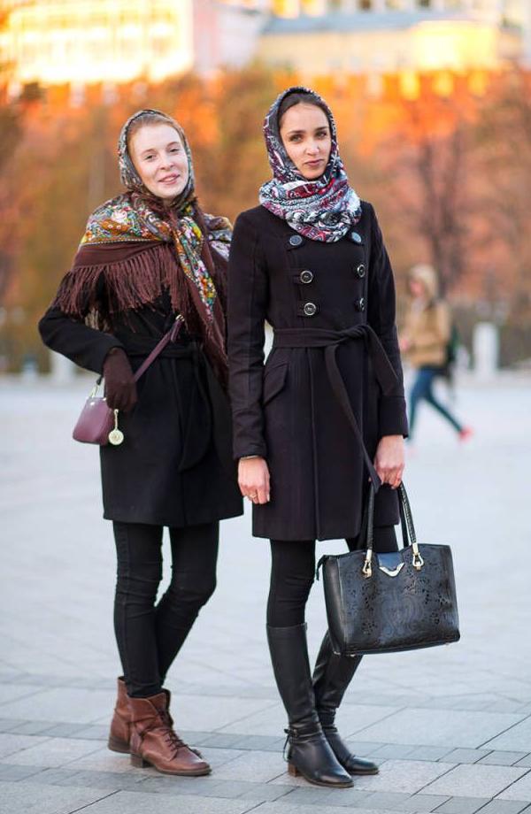 Are Headscarves In Fashion: Find Your Favorite Style 2023 - Street ...