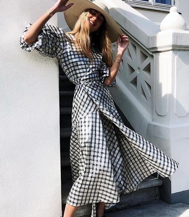 Beach Dresses To Wear As A Wedding Guest: Easy Styles To Try 2023