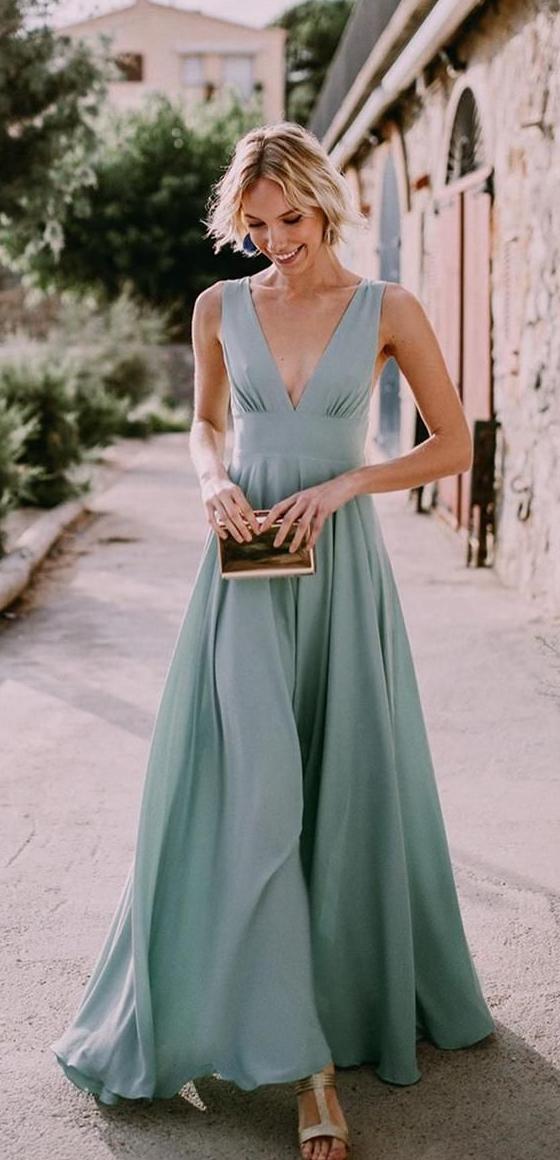 Beach Dresses To Wear As A Wedding Guest: Easy Styles To Try 2022