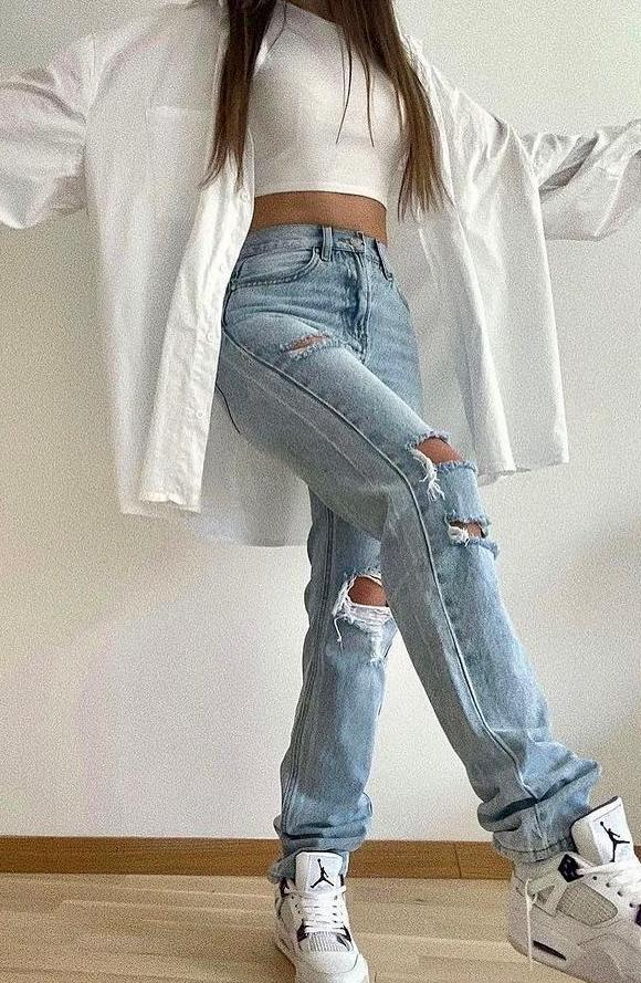 Are Ripped Jeans In Style And How To Wear Them This Year 2023