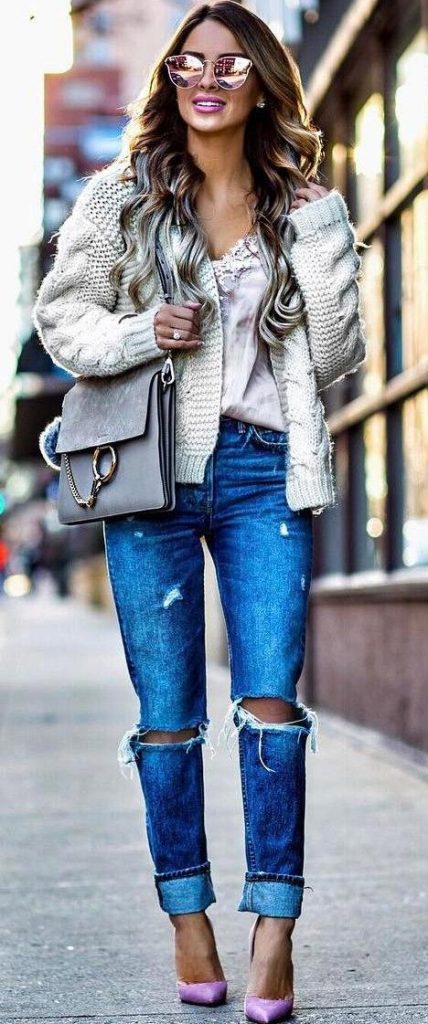 Are Ripped Jeans In Style And How To Wear Them This Year 2023 - Street ...