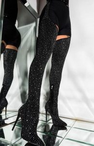Thigh High Boots Outfits To Make You Look At Your Best 2023 - Street ...