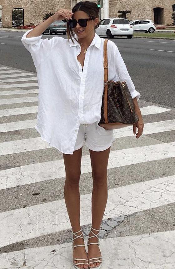 Best Summer Looks to Steal This Season: Simple Outfits For Young Ladies 2023