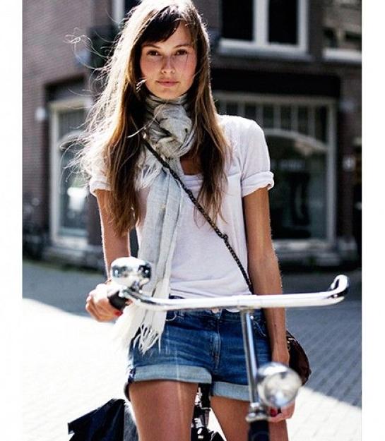 Bike Riding Fashion: Cute Cycling Outfits For Women 2023