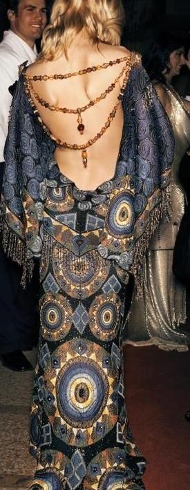 Bohemian Outfit Ideas For Female: Your Easy Guide 2023