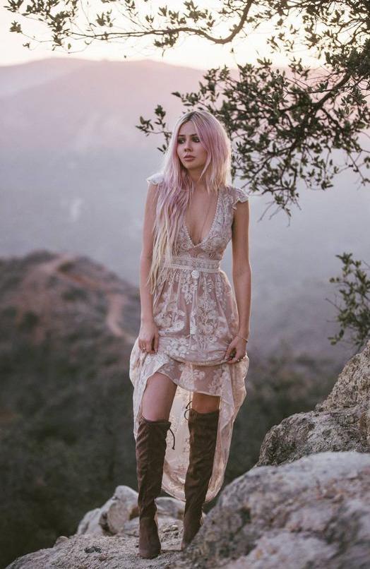 Boho Chic & Hipster Outfit Combinations For Women 2023