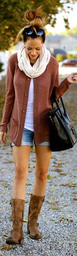 Best Shorts To Wear This Fall For Women 2023