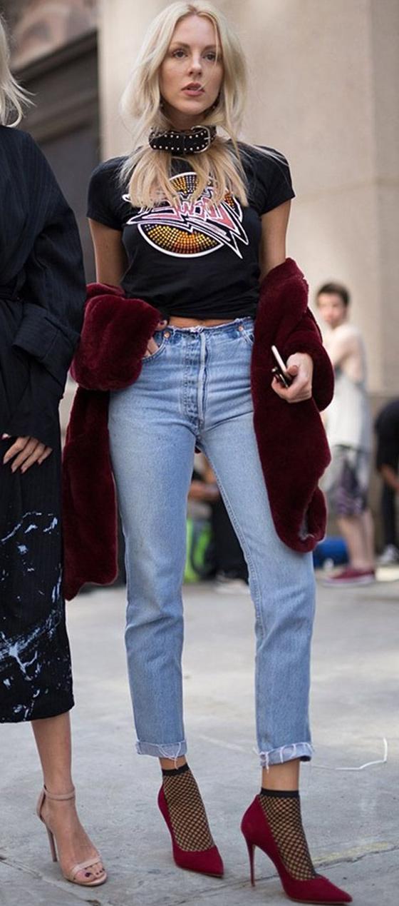 Best Tips For Styling Mom Jeans: Fast Outfit Ideas 2023