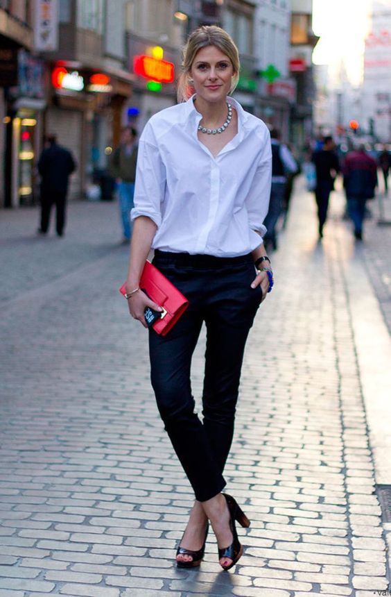 Are Black Pants And White Shirt Still Considered To Be A Trendy Combination