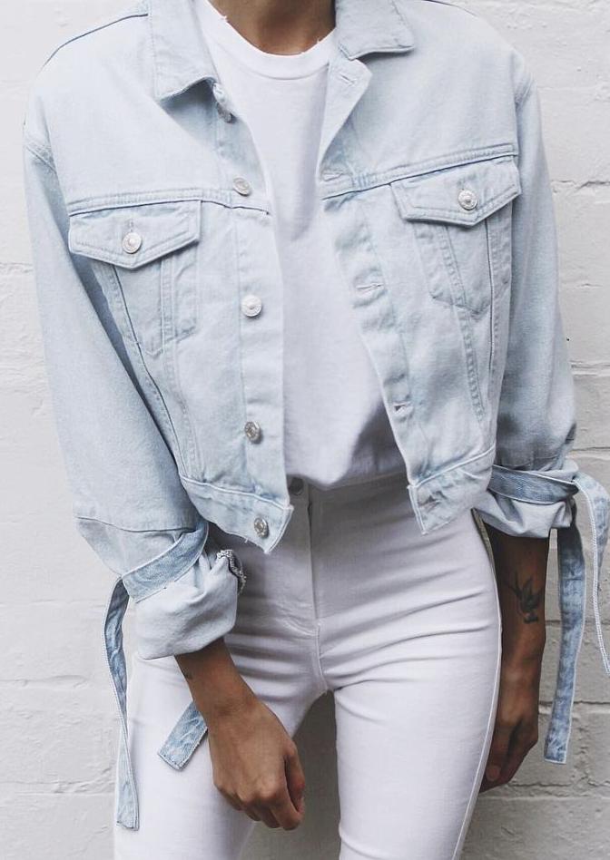 Casual Denim Outfits For Women To Try This Year 2023