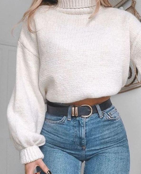 Casual Denim Outfits For Women To Try This Year 2022