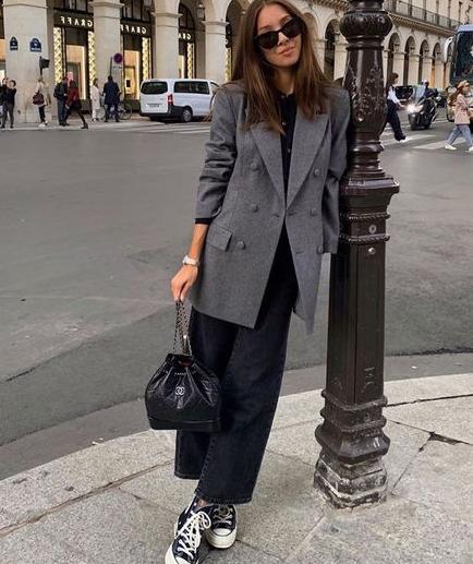 Smart Casual Outfit Ideas For Women: Relaxed Looks For Business Hours 2023