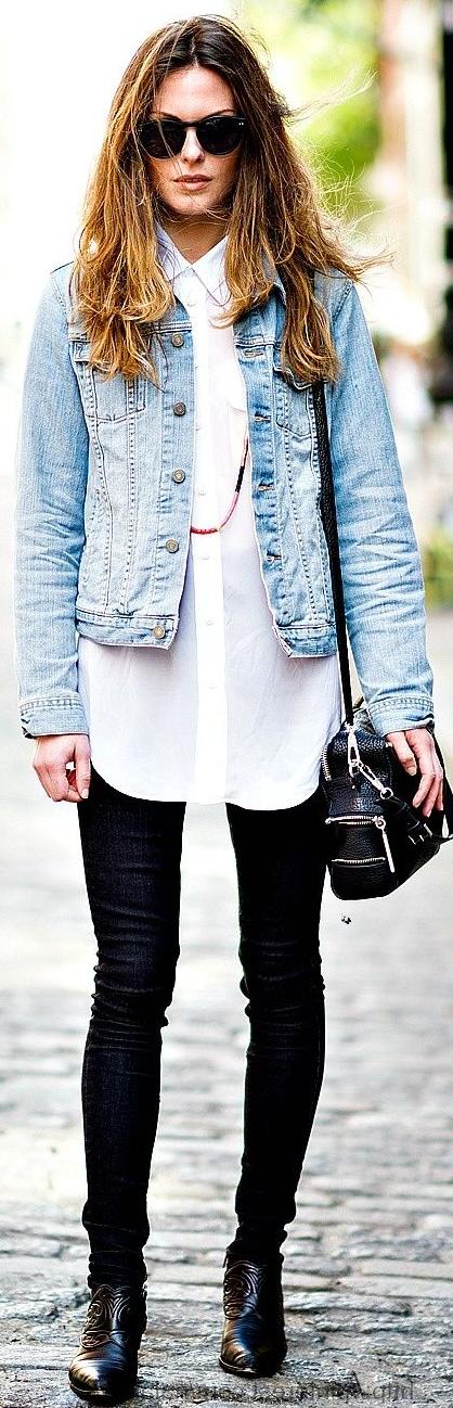 White top and hot sale light blue jeans