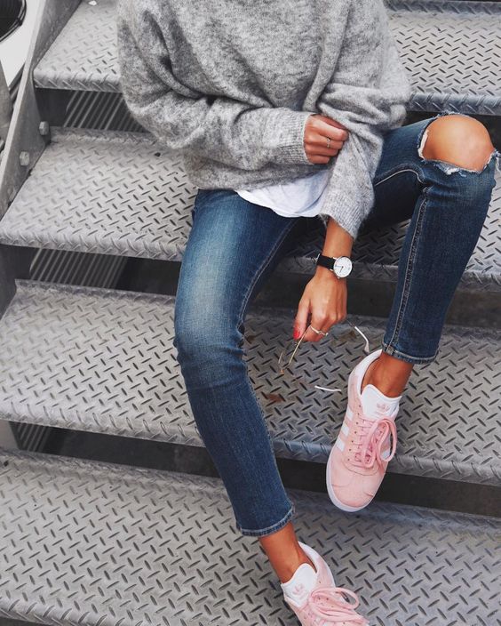 Baby pink sneakers outfit sale